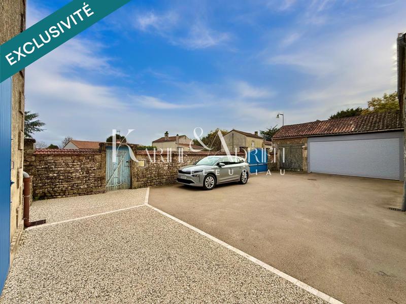 Maison - 226 m² - 8 pièces