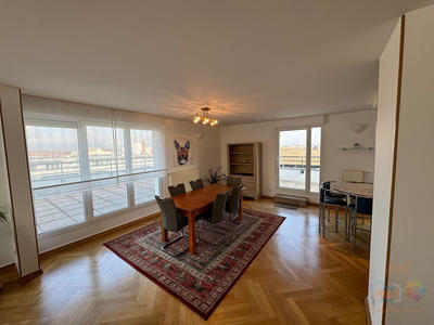 Appartement - 111 m² - 4 pièces