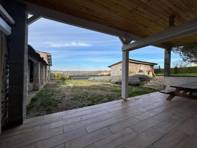 Maison - 105 m² - 4 pièces