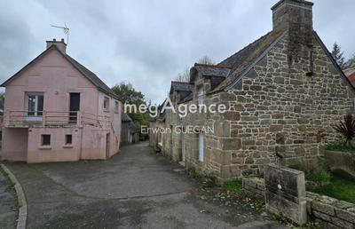 Maison - 250 m² - 4 pièces