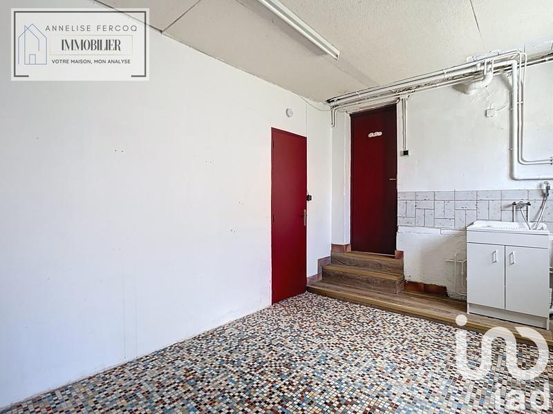 Maison - 250 m² - 8 pièces