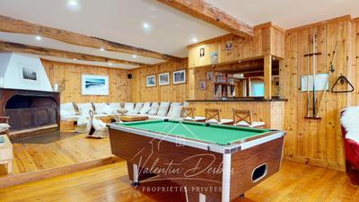 Propriété - 490 m² - 10 pièces