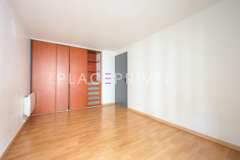 Appartement - 106 m² - 5 pièces