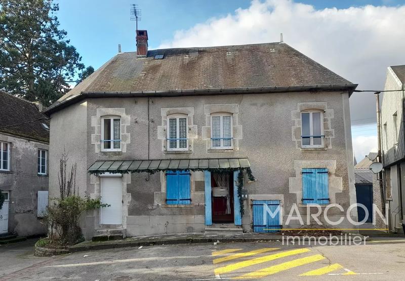 Maison de village - 90 m² - 7 pièces