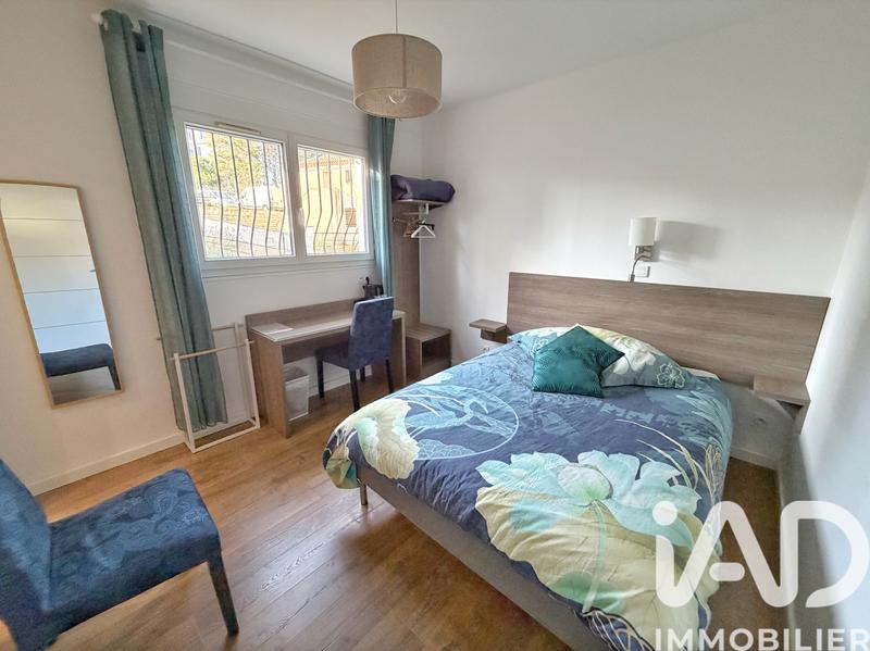 Maison - 427 m² - 17 pièces