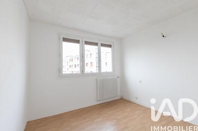 Appartement - 70 m² - 4 pièces