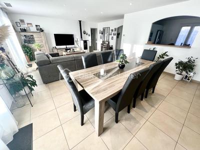 Villa - 115 m² - 4 pièces