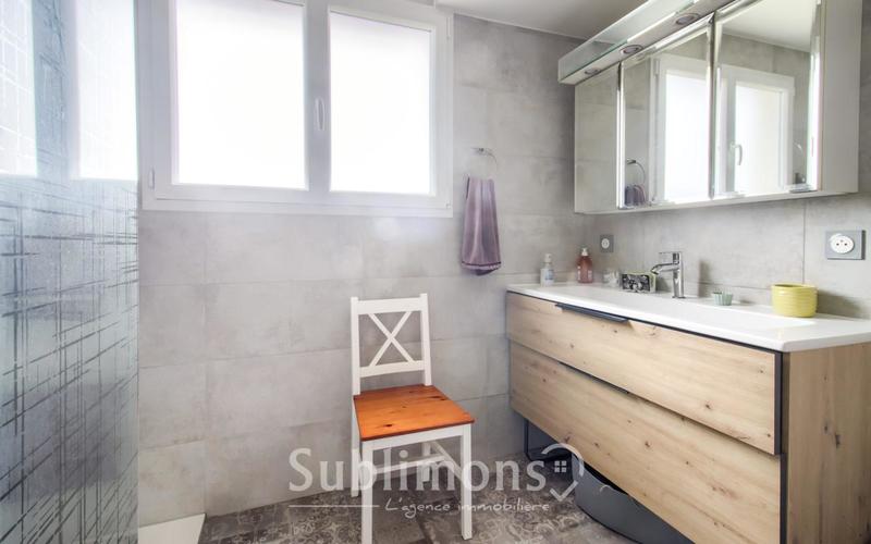 Maison - 160 m² - 7 pièces