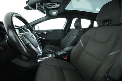 Volvo V40 Cross Country 2.0 D2 Oversta Edition Geartronic 6 120 ch