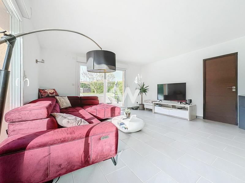 Maison - 284 m² - 7 pièces