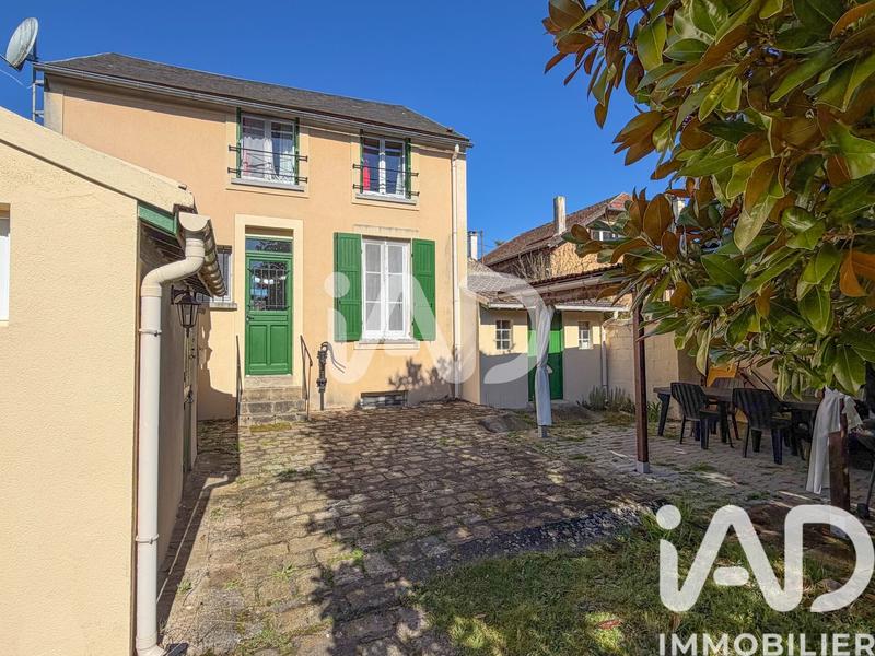 Maison - 94 m² - 4 pièces