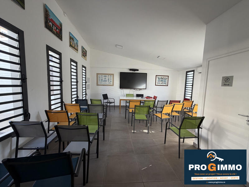 Bureau - 200 m² - 11 pièces