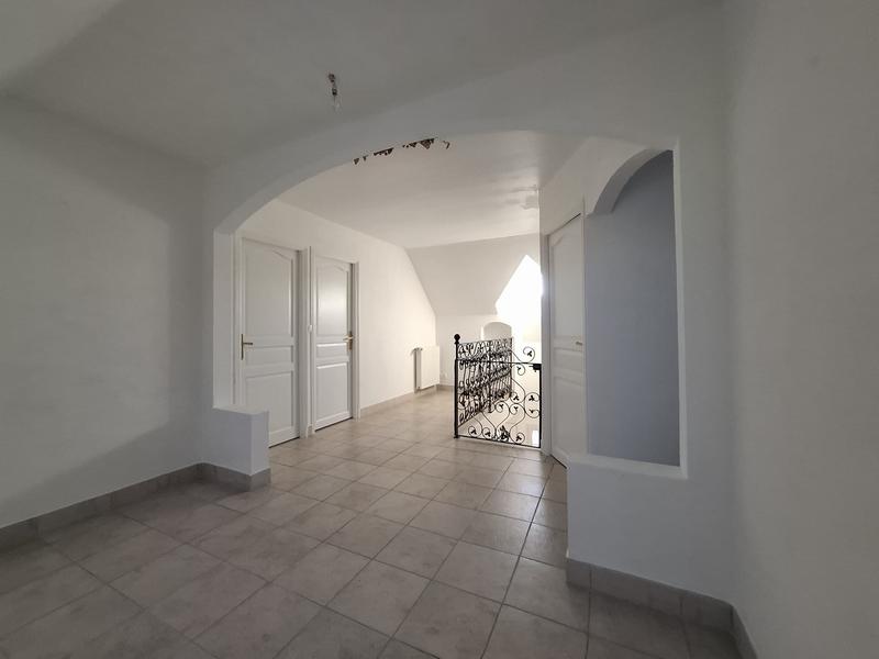 Maison traditionnelle - 150 m² - 6 pièces