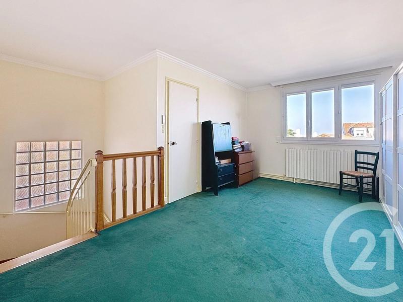 Maison - 190 m² - 7 pièces