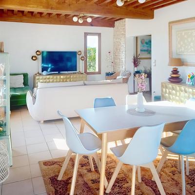 Maison - 133 m² - 6 pièces