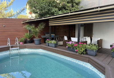 Maison - 163 m² - 7 pièces