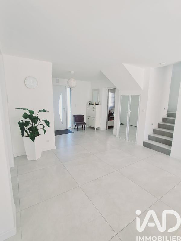 Maison - 169 m² - 7 pièces