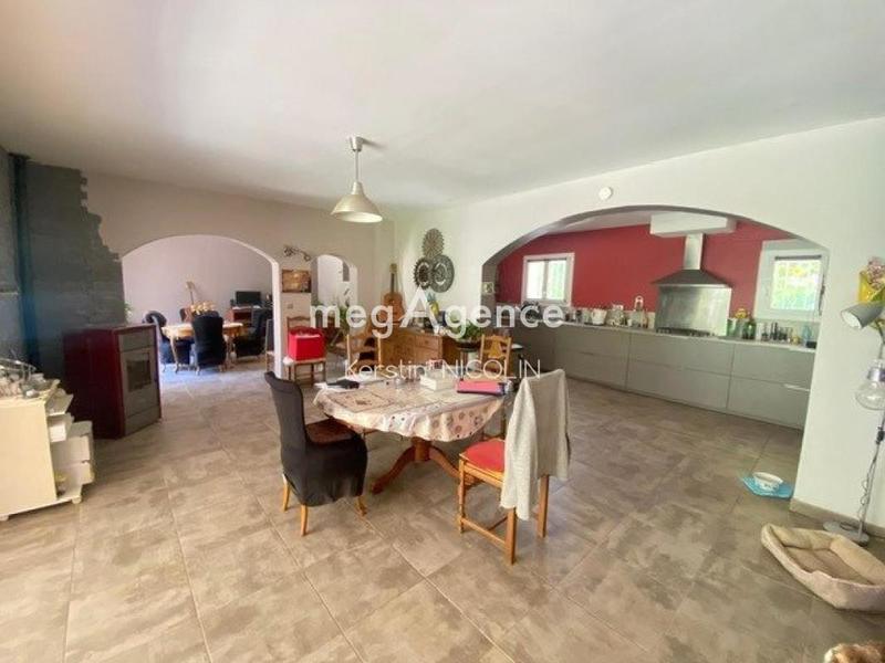 Villa - 143 m² - 6 pièces