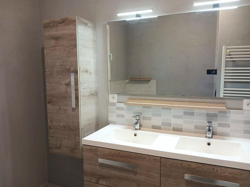 Villa - 100 m² - 3 pièces