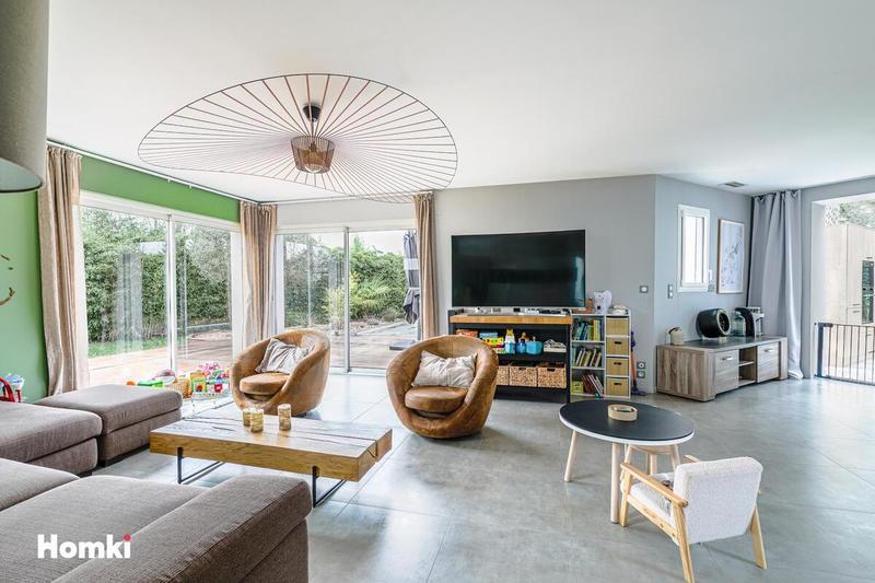 Maison - 155 m² - 6 pièces