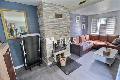 Maison - 138 m² - 5 pièces