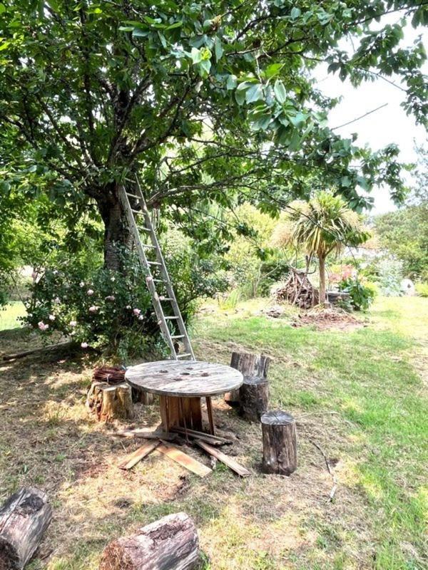 Maison - 170 m² - 9 pièces