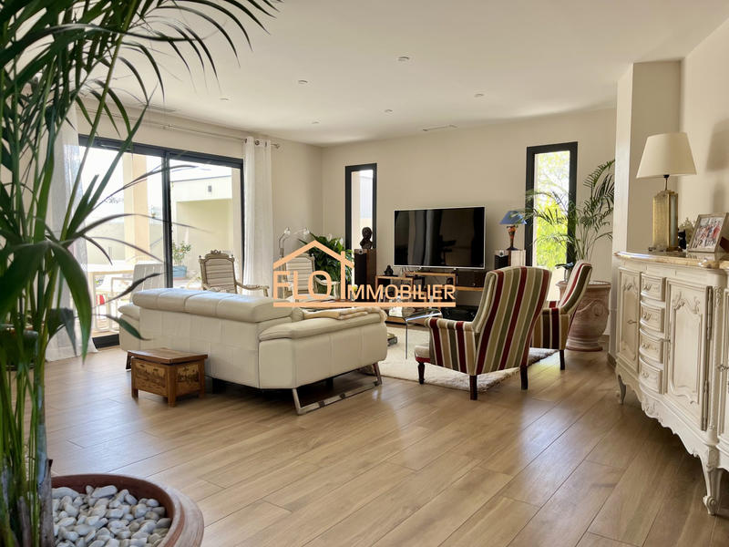 Villa - 144 m² - 5 pièces