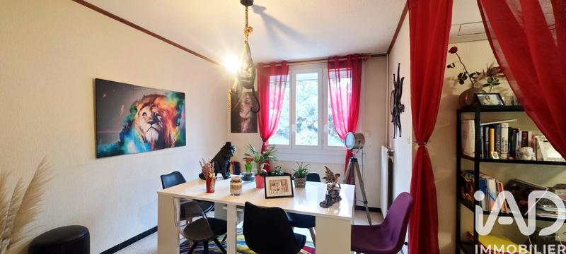 Appartement - 81 m² - 4 pièces