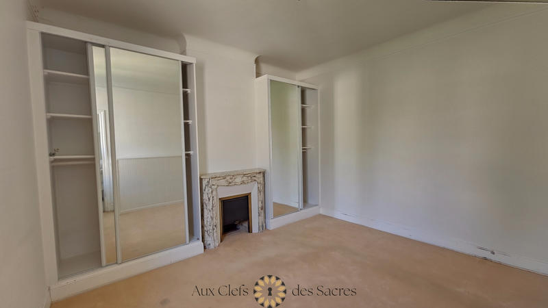 Appartement - 147 m² - 5 pièces