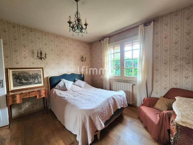 Pavillon - 155 m² - 9 pièces