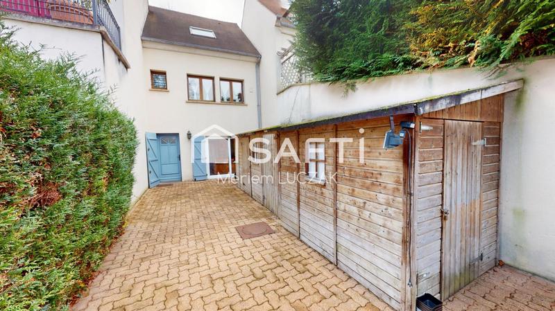 Maison de village - 130 m² - 7 pièces