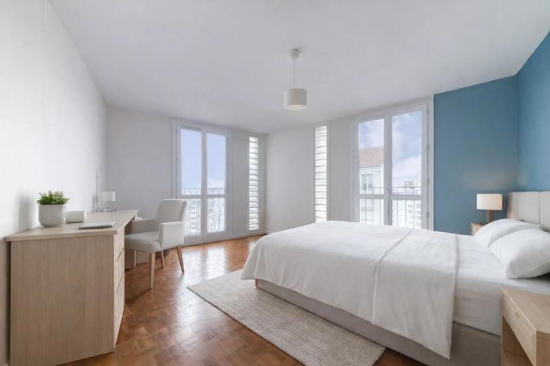 Appartement - 110 m² - 4 pièces