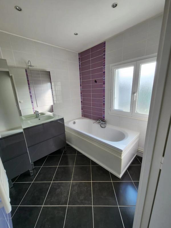 Maison - 145 m² - 6 pièces