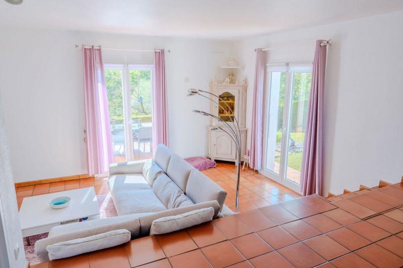 Maison - 150 m² - 5 pièces