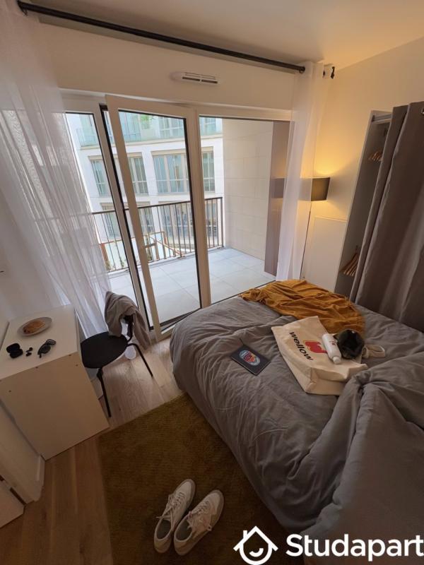 Chambre - 10 m² - 1 pièce