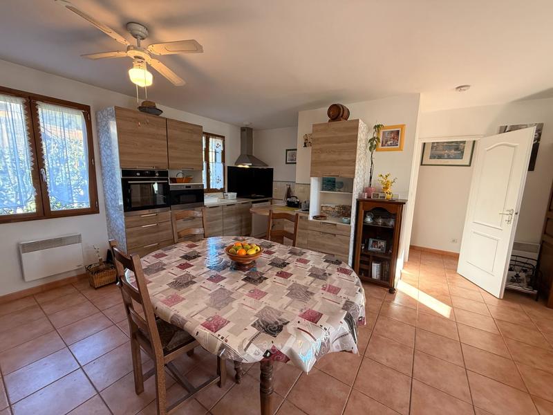 Maison - 64 m² - 3 pièces