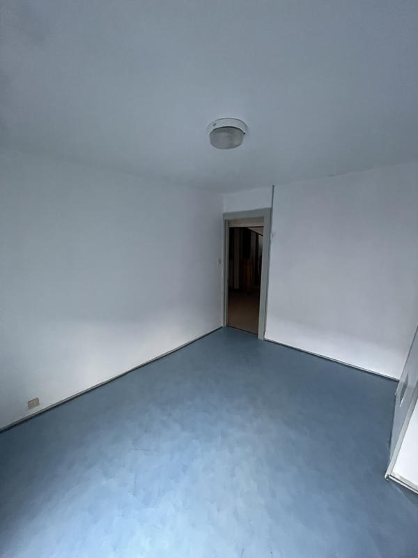 Maison - 84 m² - 5 pièces