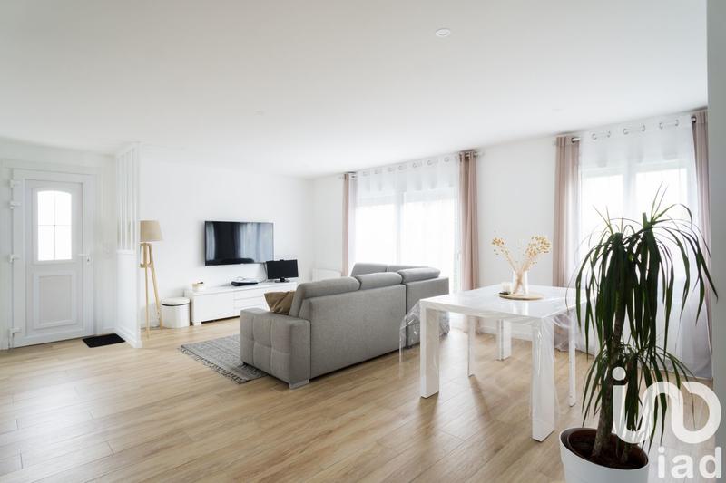 Maison - 95 m² - 4 pièces