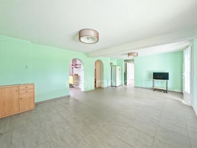 Maison - 162 m² - 6 pièces