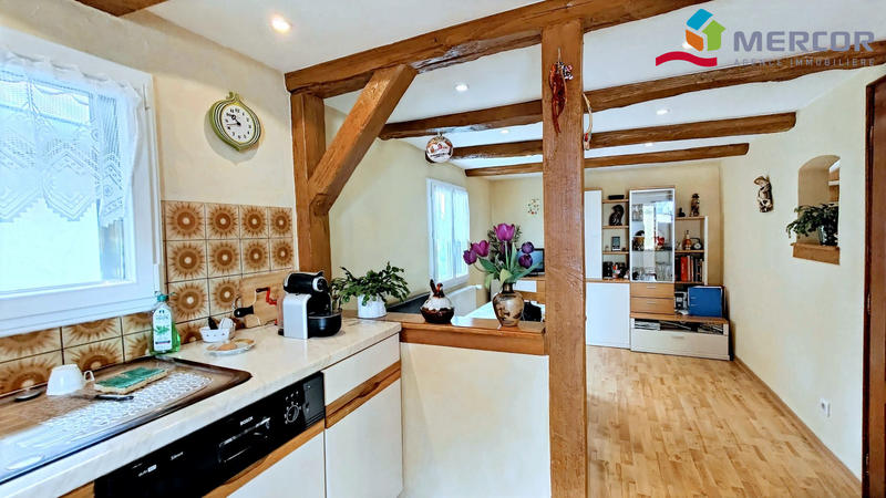 Maison ancienne - 198 m² - 8 pièces