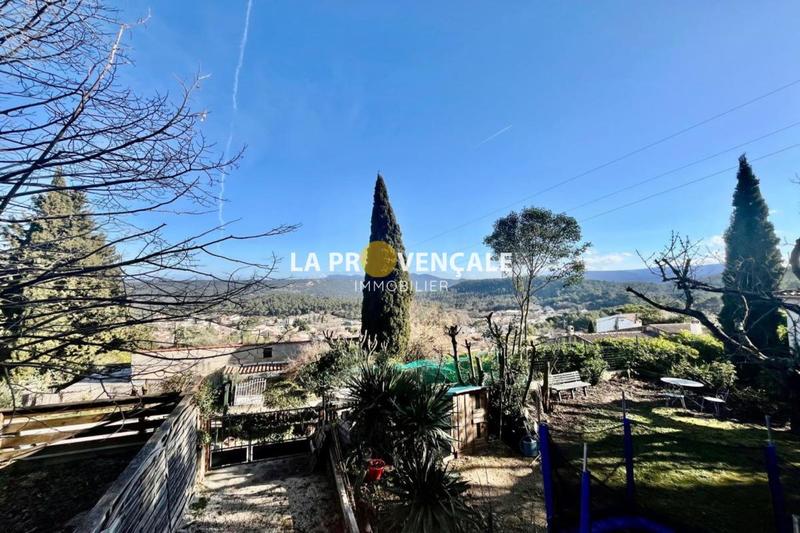 Appartement - 79 m² - 4 pièces