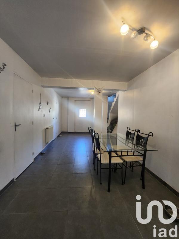 Maison - 200 m² - 8 pièces