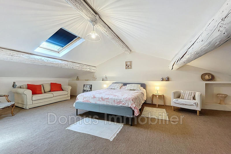 Mas - 150 m² - 7 pièces