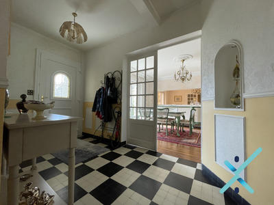 Maison ancienne - 190 m² - 7 pièces