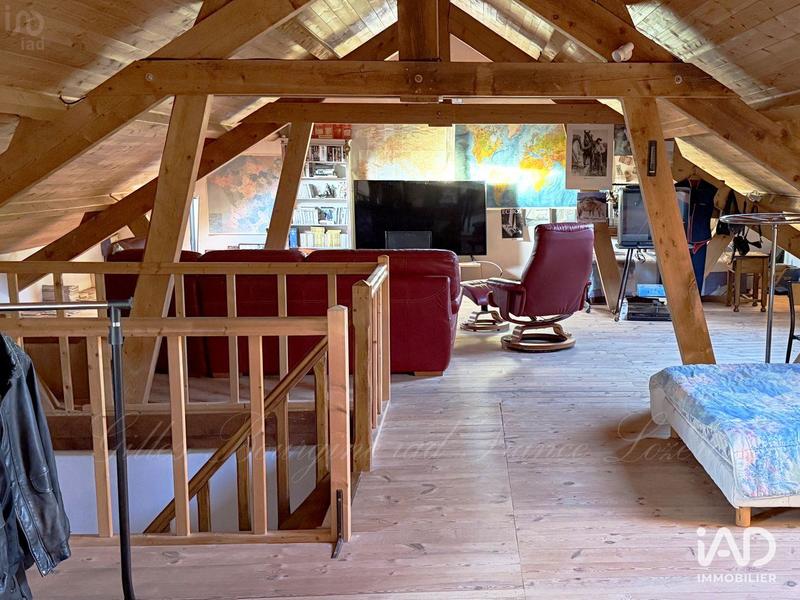 Maison - 415 m² - 16 pièces