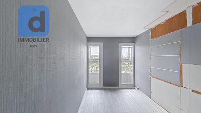 Bureau - 121 m² - 6 pièces