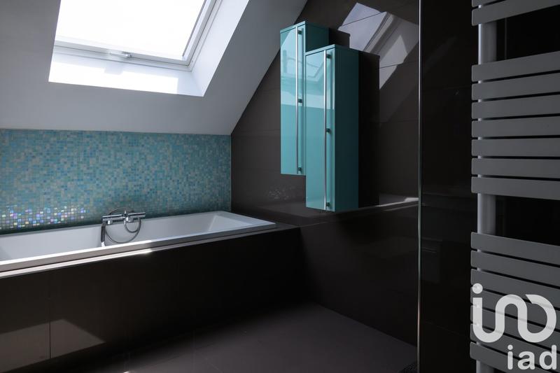 Maison - 162 m² - 6 pièces