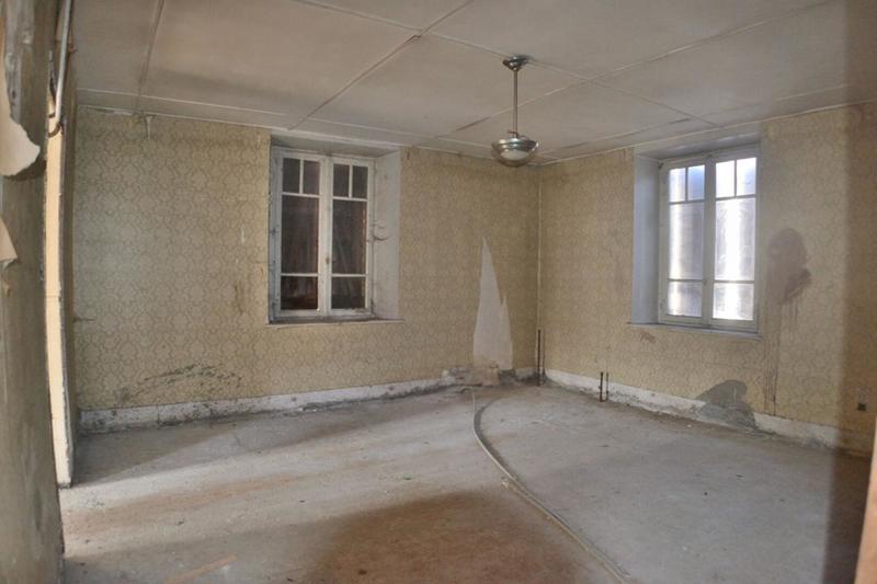 Maison - 400 m² - 18 pièces