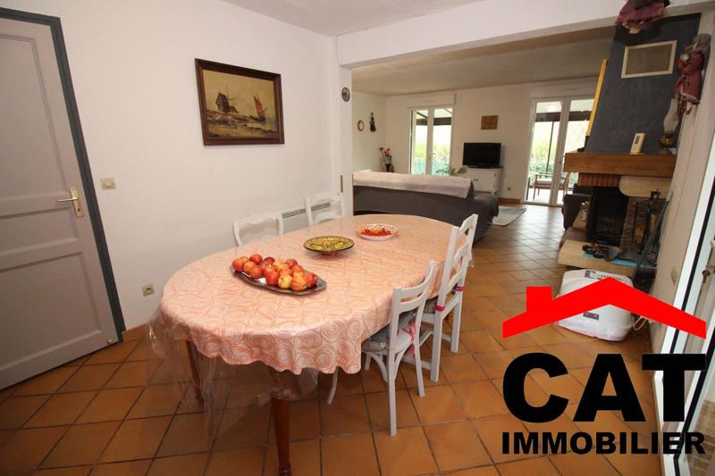 Maison - 191 m² - 8 pièces