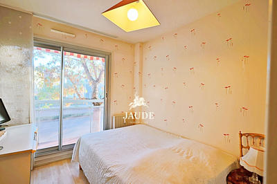 Appartement - 113 m² - 6 pièces